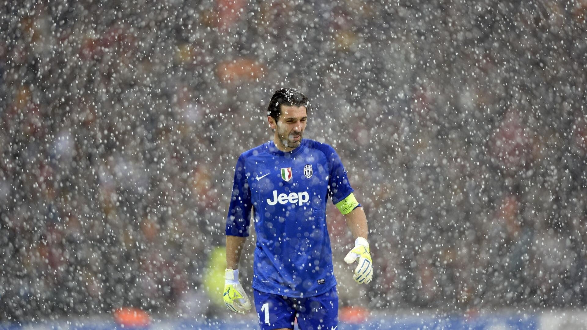 这一刻所有人欢呼，这一刻所有人欢呼是什么歌